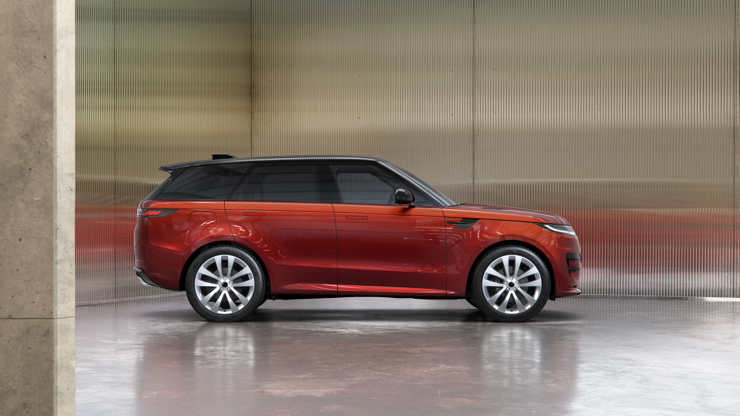 Used Range Rover Sport side profile, illustrating PCP negative equity at the three-year mark