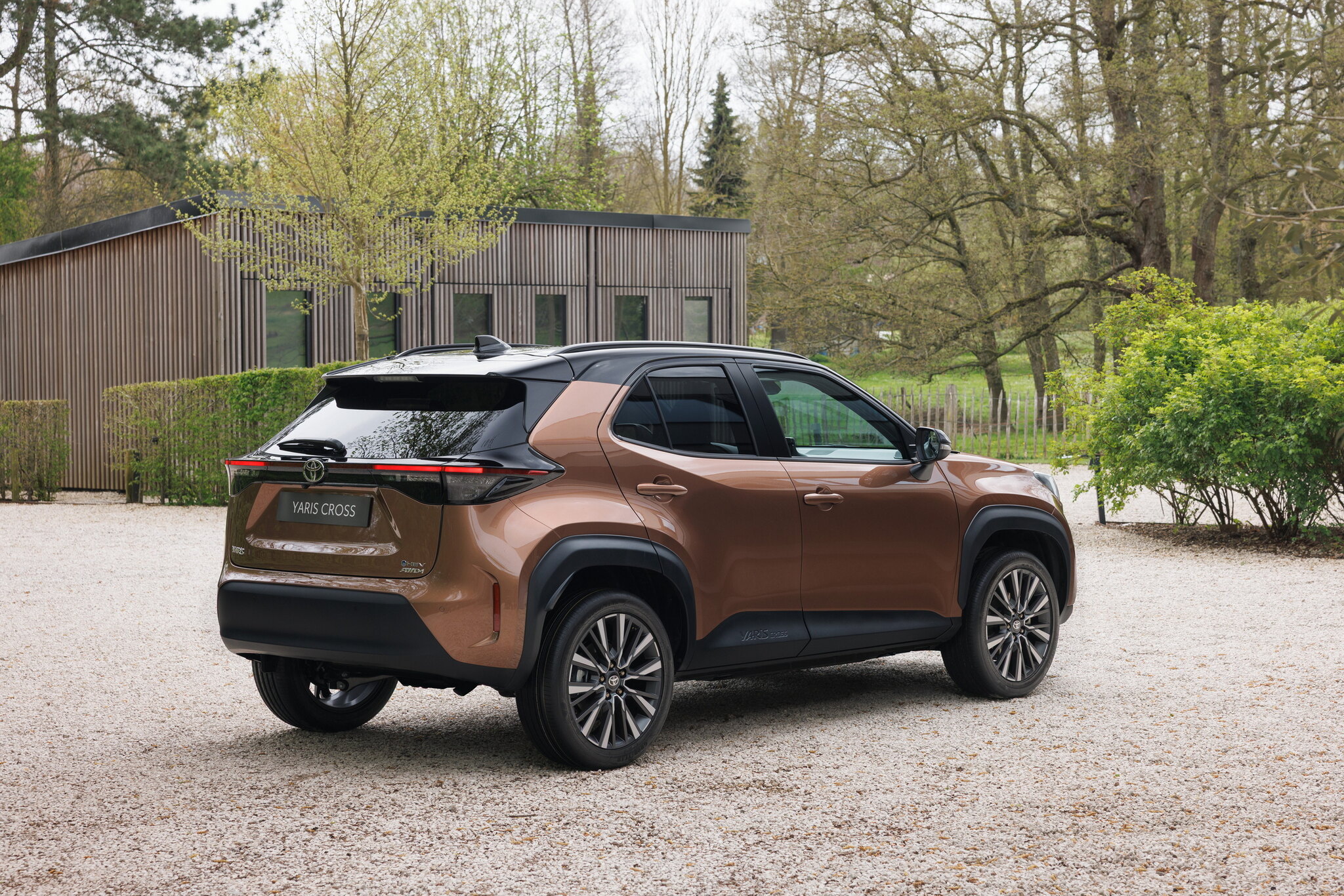 Used Toyota Yaris Cross rear three-quarter, low-depreciation CPO
