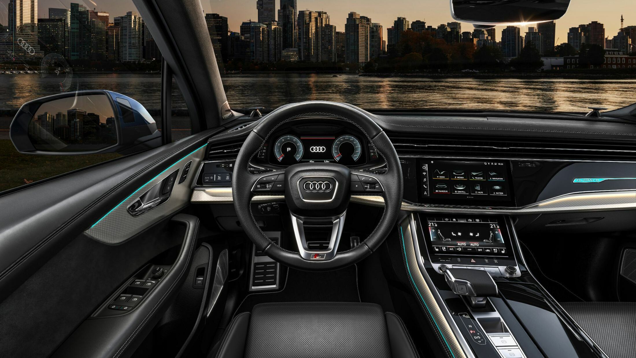 Used Audi Q7 interior dashboard and digital cockpit