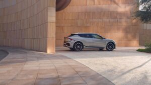 £0.08/kWh home charging vs public rapid: real monthly cost for a 12,000-mile UK EV driver