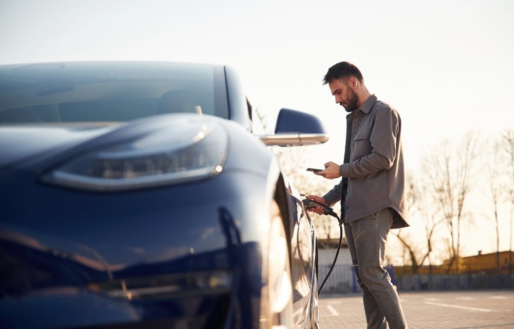 A cash car allowance still wins for high-mileage drivers claiming HMRC approved mileage rates